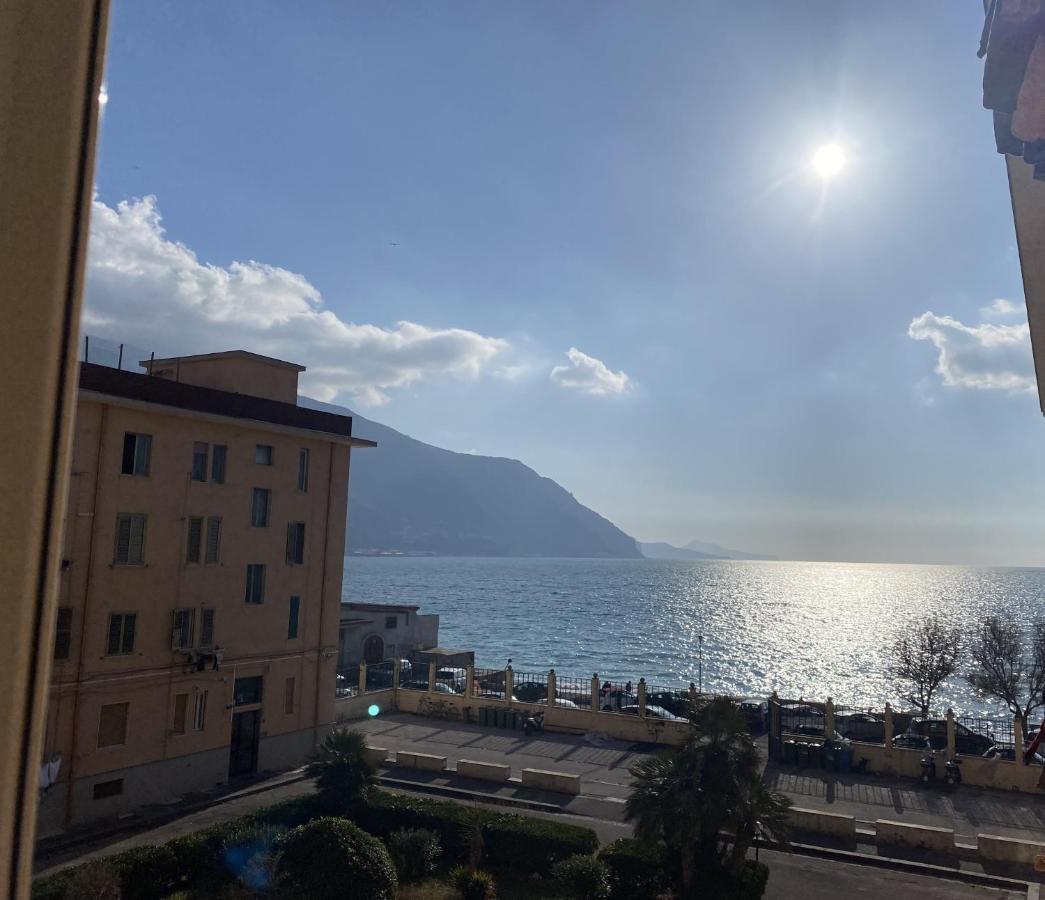 L'Aurora Guest House Castellammare di Stabia Εξωτερικό φωτογραφία