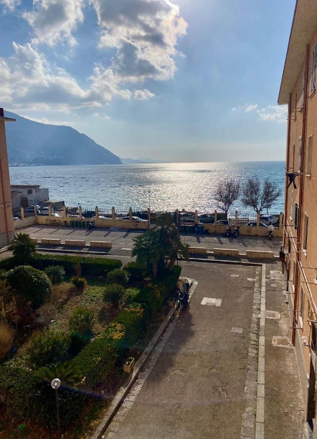 L'Aurora Guest House Castellammare di Stabia Εξωτερικό φωτογραφία